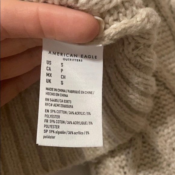 Mock neck sweater - Picture 4 of 4